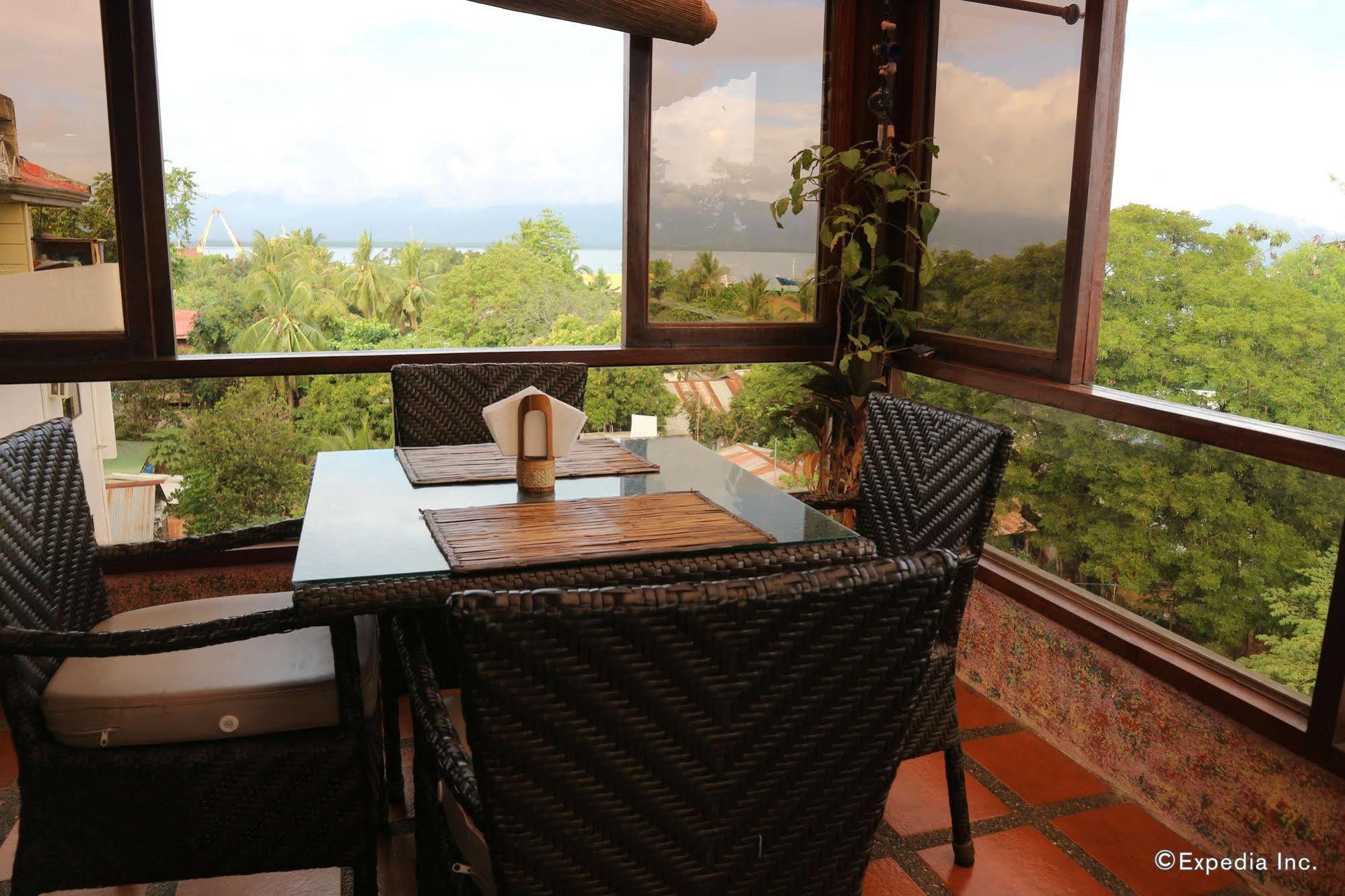 Puerto Pension Inn Puerto Princesa Buitenkant foto
